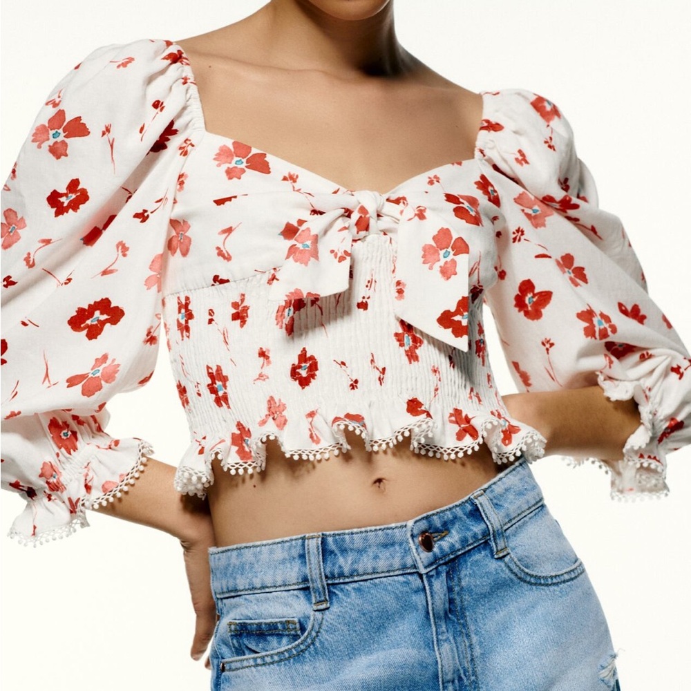 Zara Floral Blouse with Puff Sleeves Size Medium - Picture 4 of 16